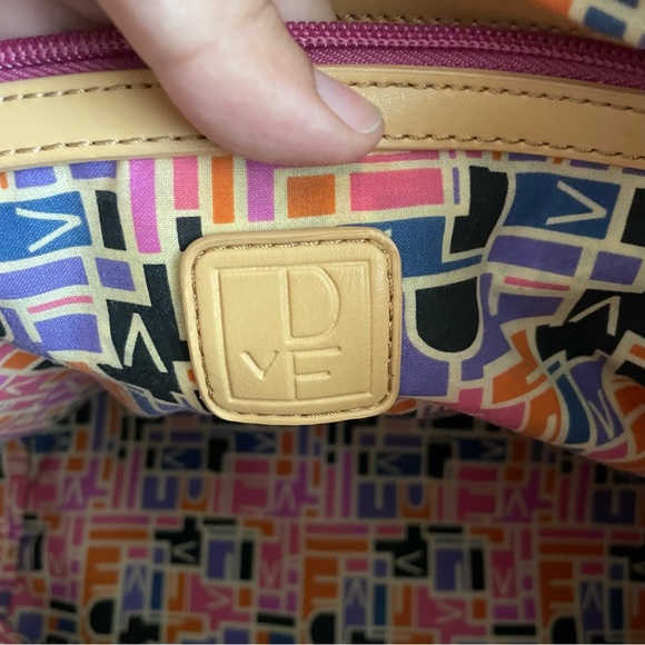 Diane Von Fustenberg DVF Lavander Rose Mauve Canvas Leather Trim Weekender Bag - Picture 14 of 16